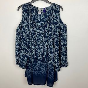 Women’s Catherines Petite Blouse Color Blue/White Size 3XWP 26/28WP